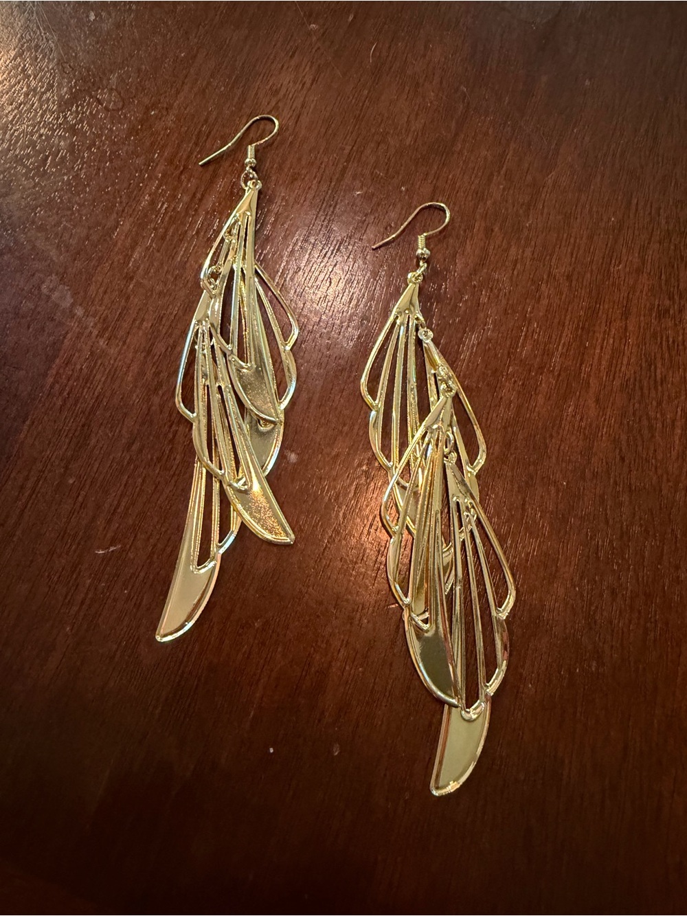 Elegant Gold Dangle Leaf Earrings - Women Jewelry